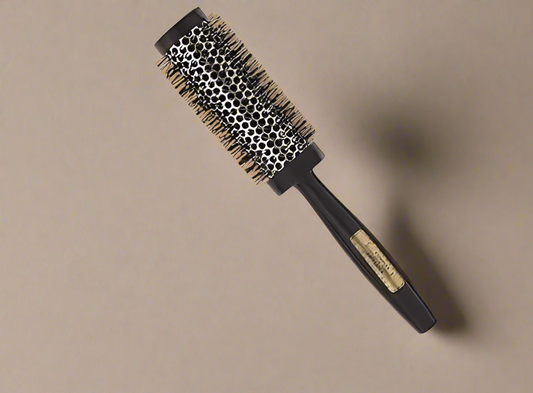 Medium round brush